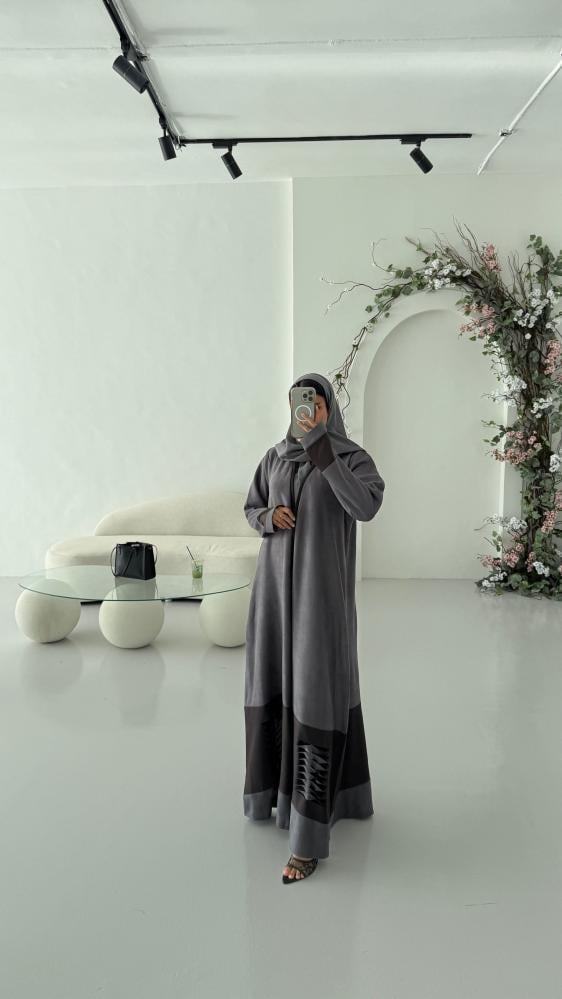 عباية شمواه فاخرة – قصة نص كلوش متوفرة بأربع ألوان