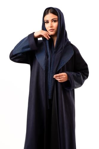عباية شتوية (شمواه ) باللون الكحلي بتفاصيل جلدية ب...