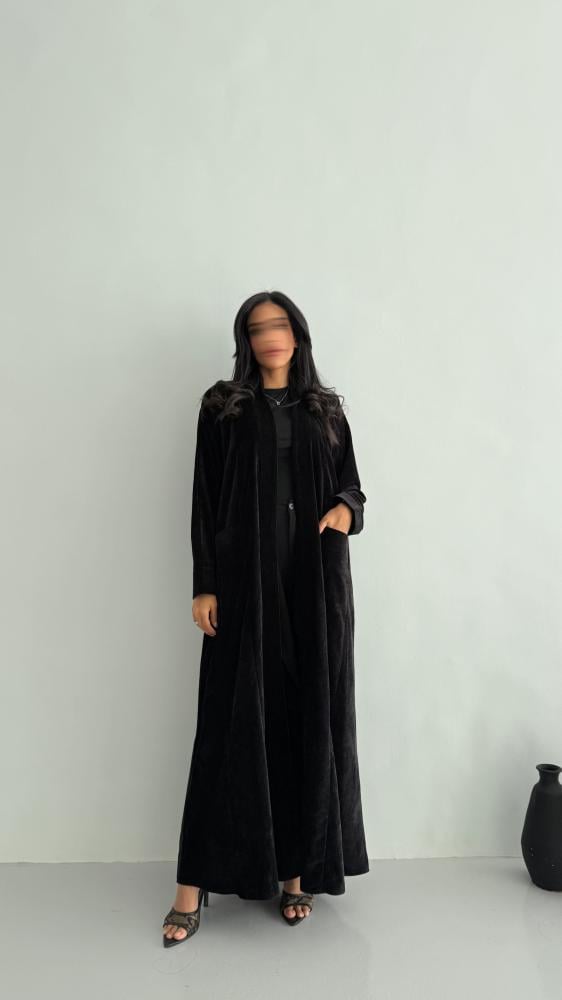 عباية مخمل قطيفة بجيوب أمامية – متوفرة بخمس ألوان أ-