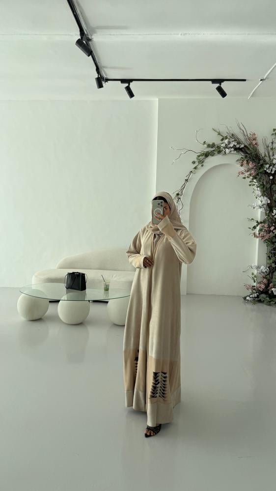 عباية شمواه فاخرة – قصة نص كلوش متوفرة بأربع ألوان