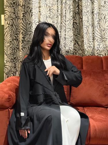 عباية لاڤانا اسود