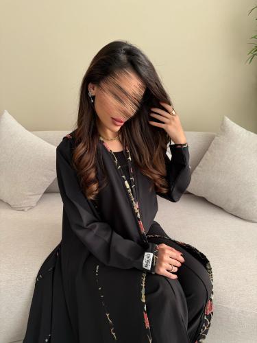 عباية ورد
