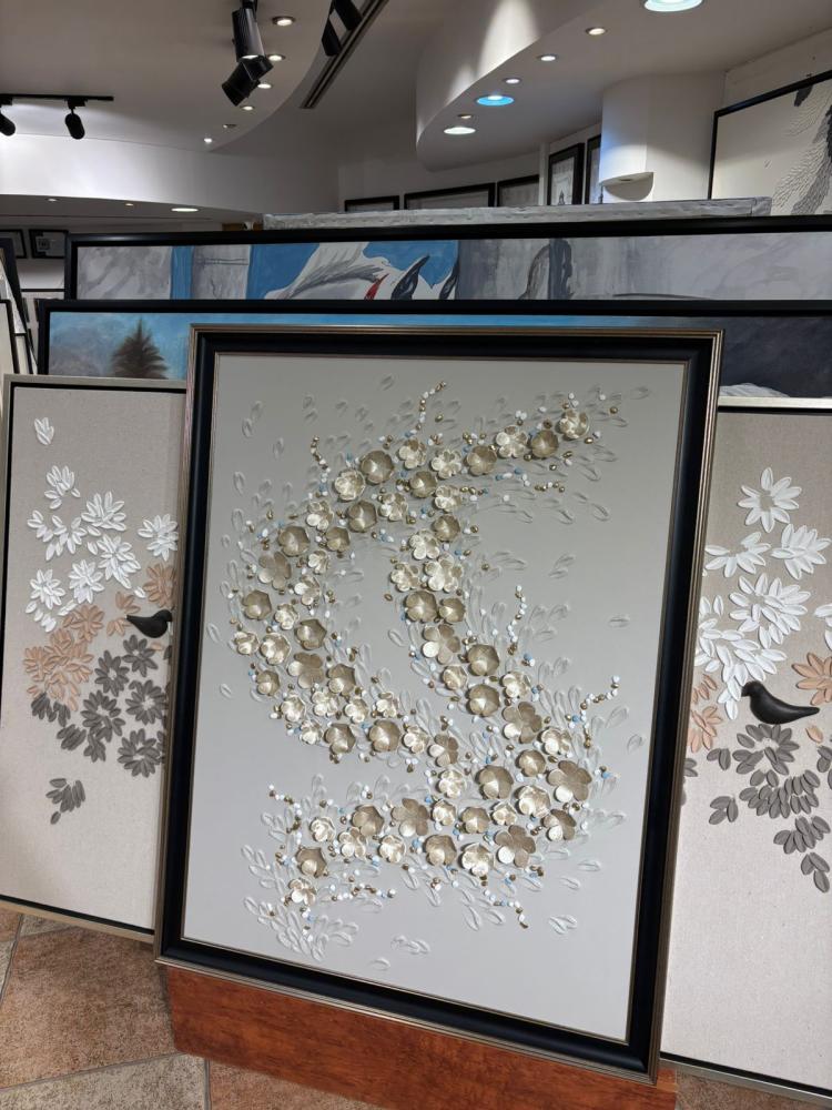 لوحه جبسيه بتصميم تشكيلي مميز