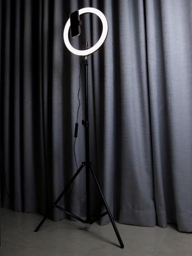 حامل لإضاءة ليد LED