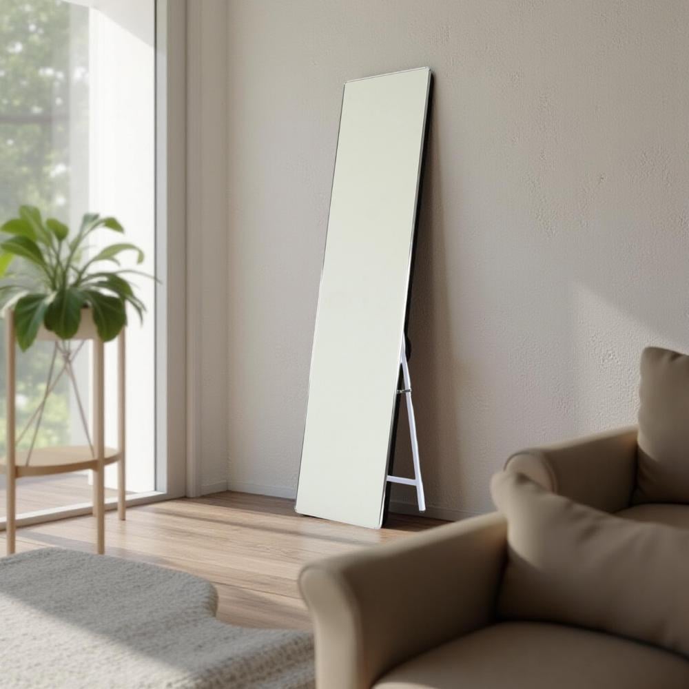 مرآة إستاند رائعة مع إطار فضي