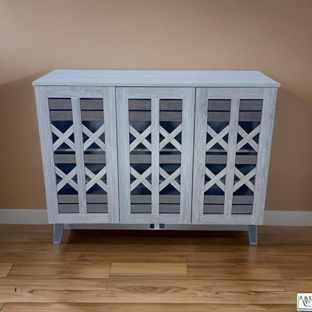 دولاب أحذية خشب 3 باب لون رمادي