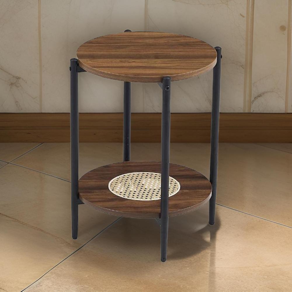 طاولة جانبية مودرن مع رف خشبي وراتان