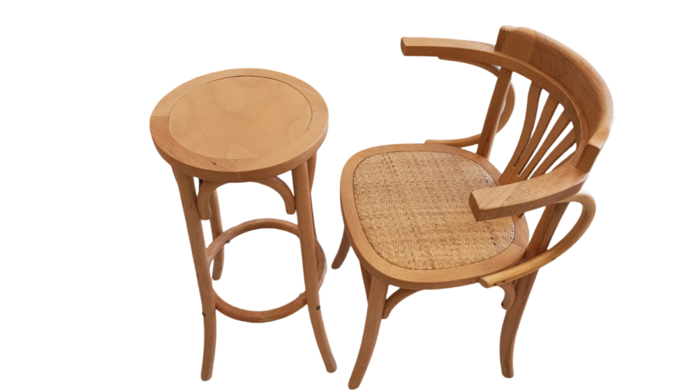 طاولة خدمة خشبية - تصميم مميز يجمع بين الأناقة العصرية والكلاسيكية