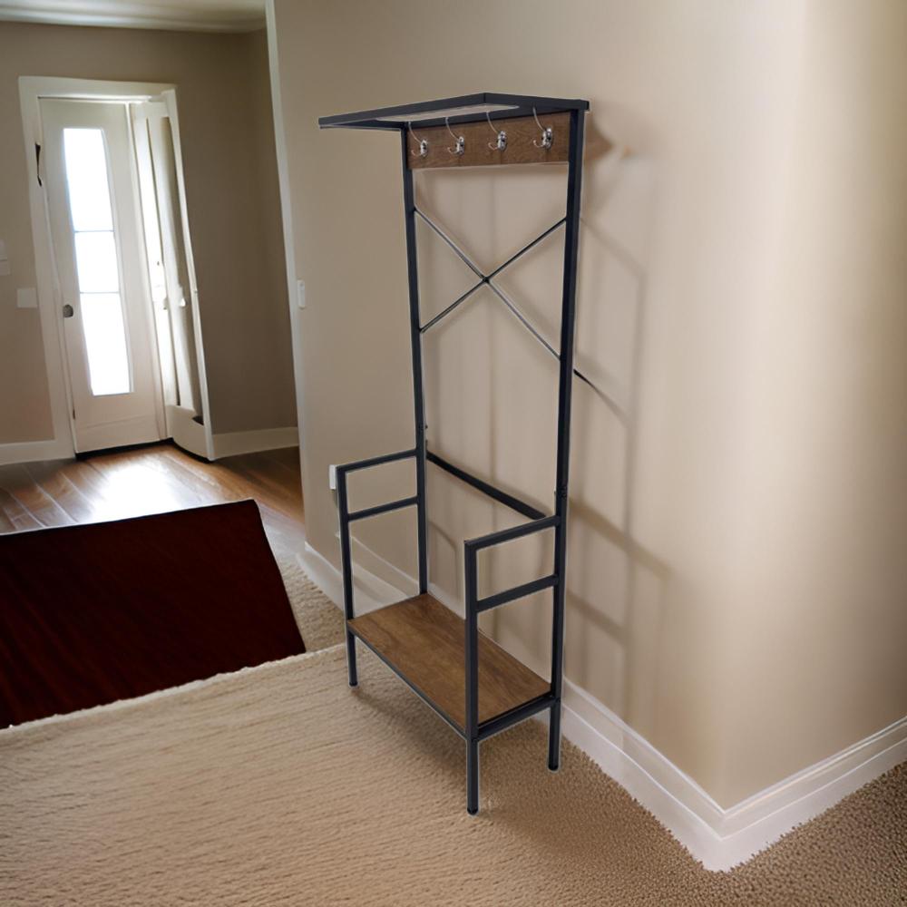 علاق ملابس مودرن بألوان متعددة