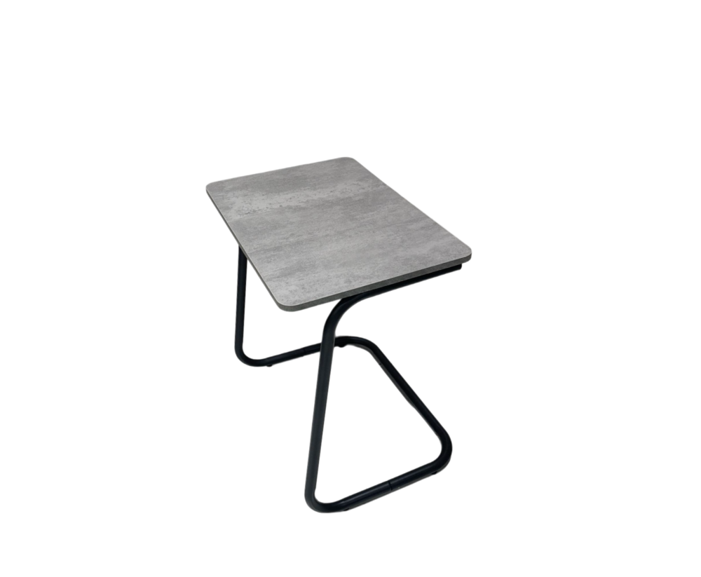 طاولة كنب بألوان متعددة