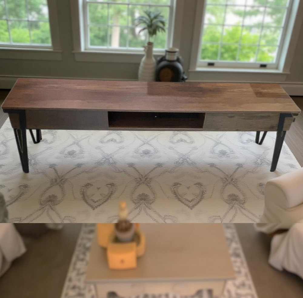 طاولة تلفاز خشب مقاس 180 سم - لون بني