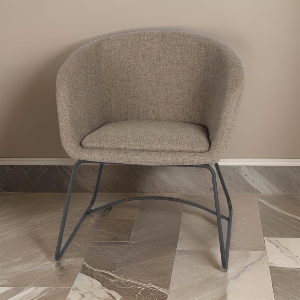 كرسي مفرد بتصميم مبتكر