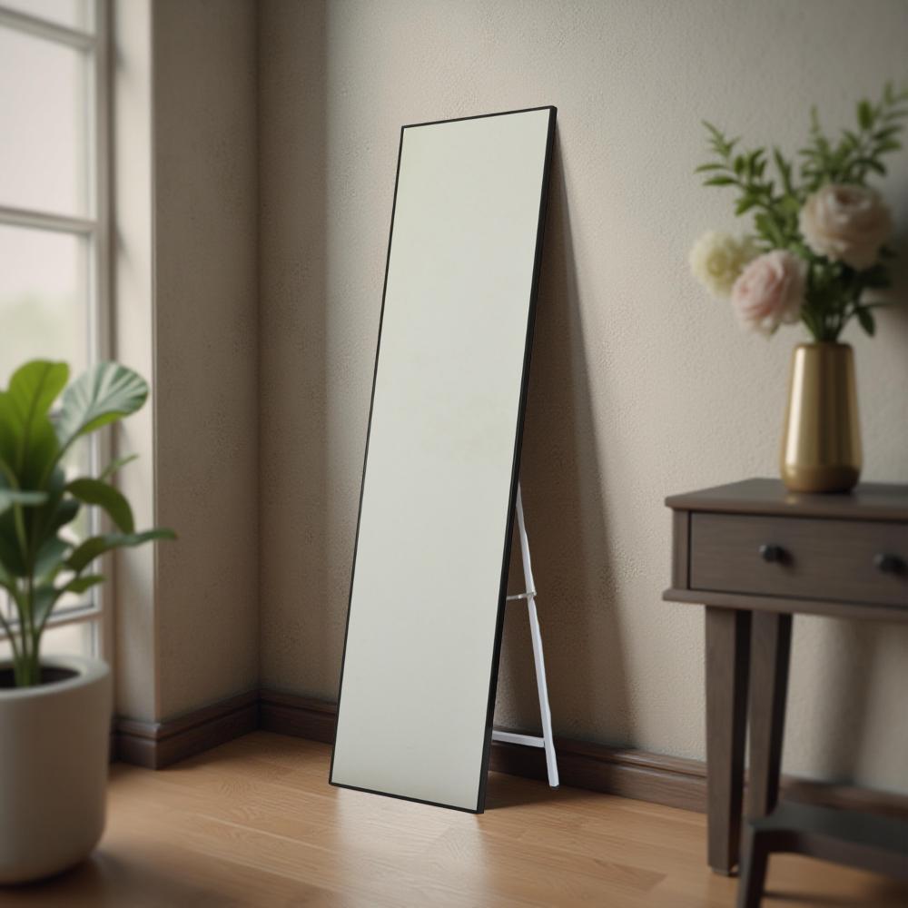 مرآة إستاند رائعة مع إطار أسود