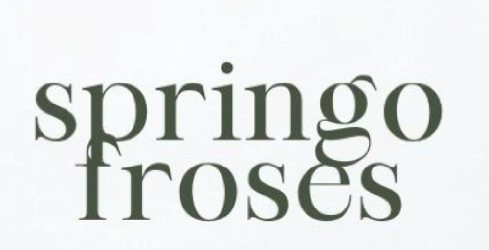 ربيع الورد: فلسفة الجمال في عالم الإهداء | دليلك المتكامل لكل لحظة استثنائية