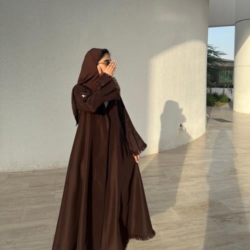 عباية بطرف هدب
