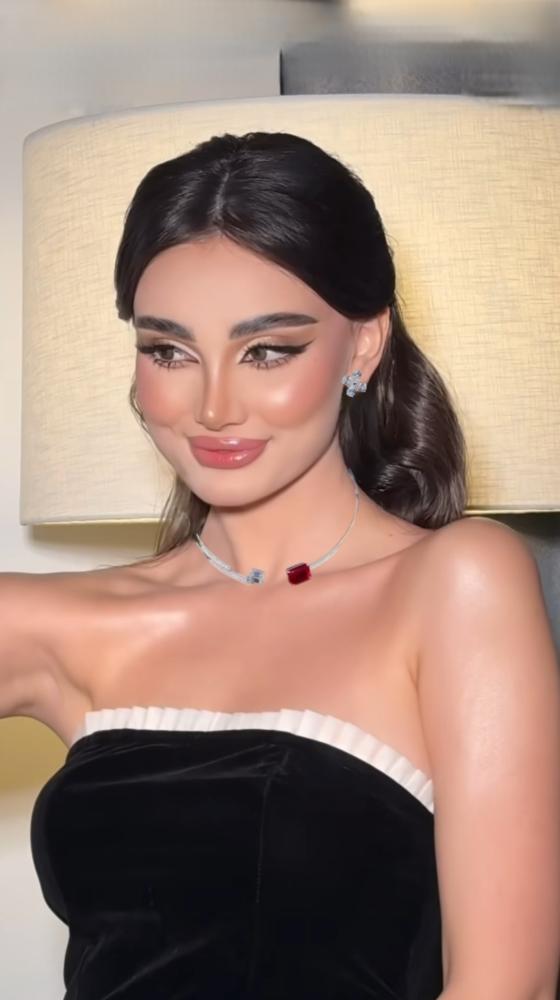 عقد روبي الملكي