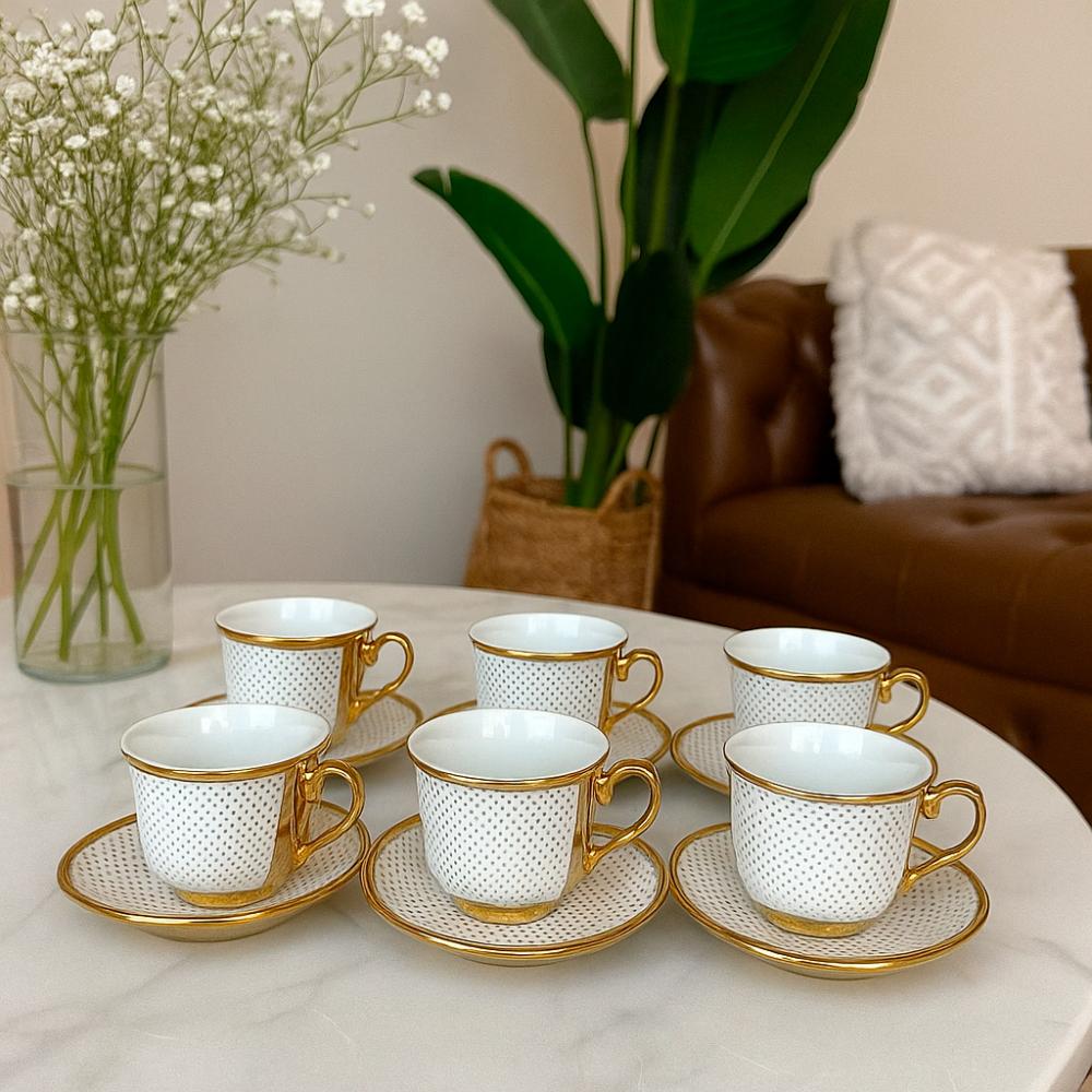 طقم اكواب مزخرفة ـ 6 اكواب مع سيسر