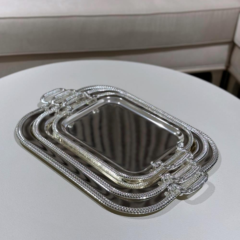 صينية تقديم