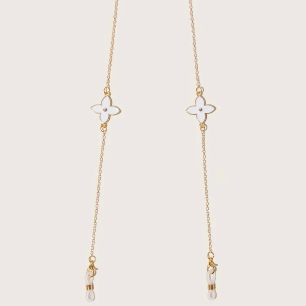 Gold chain 1
