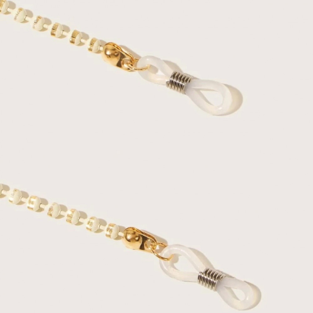 Gold chain 1