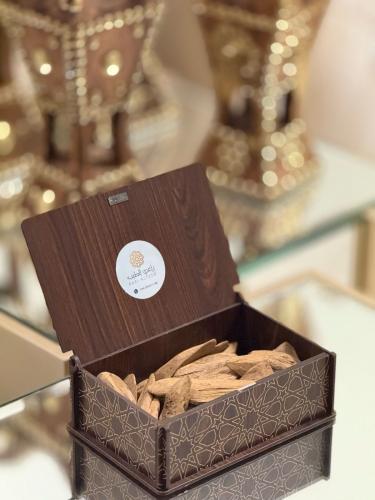 عود الشيوخ الفاخر ( المحسن ) بجودة عالية
