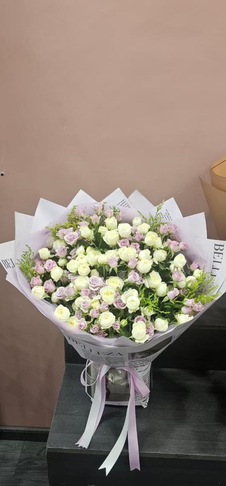 باقة ورد موف فاخرة بتغليف فرنسي