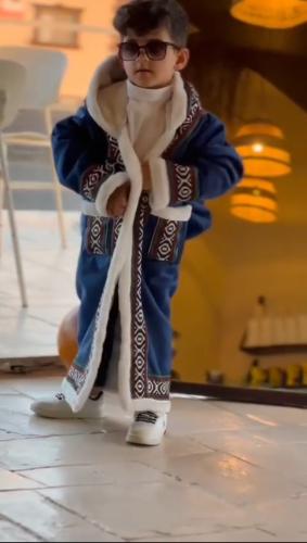 فروة شتوي بتطريز الاسم