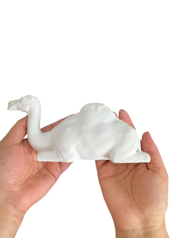 قالب سيليكون غذائي على  لجمل وسط