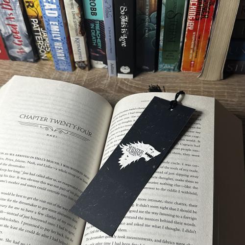 فاصلة كتب ستارك | Stark Bookmark