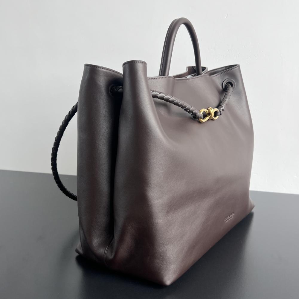 Large Bottega Andiamo