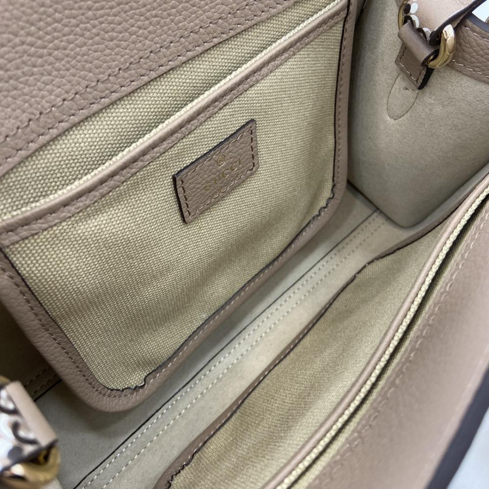 GUCCI SMALL TOTE BAG WITH HOOKCLOSURE