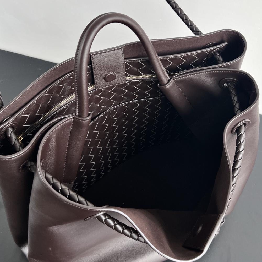 Large Bottega Andiamo