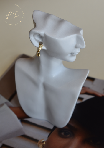 Elegima Earring