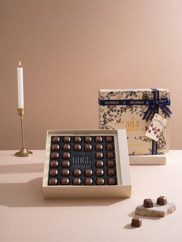 رولز تشوكلت - سولتد كاجو