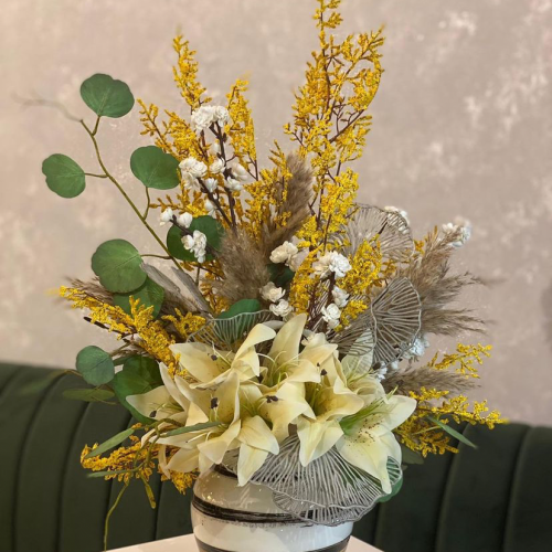 فازة ورد صناعي L14