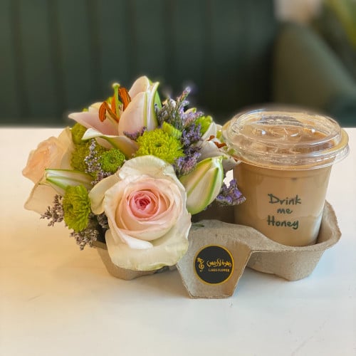 قهوة وورد - لاريس