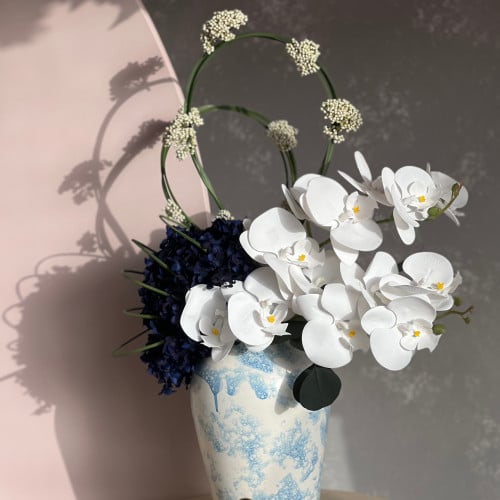 فازة ورد صناعي L16