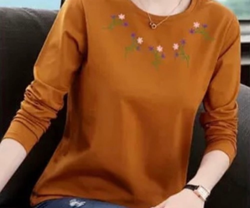 تي شيرت بعدة ألوان