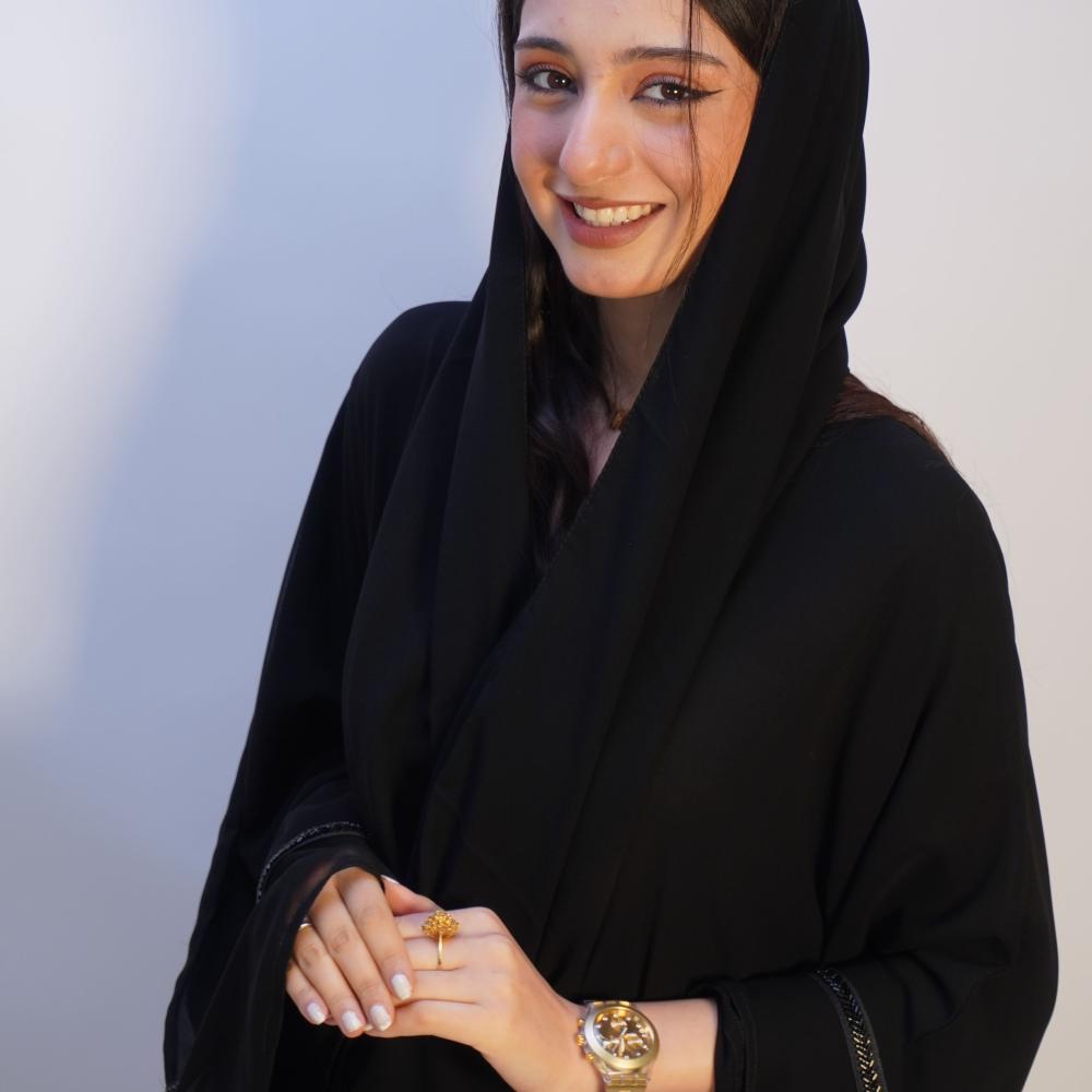 عبايات دانتيل