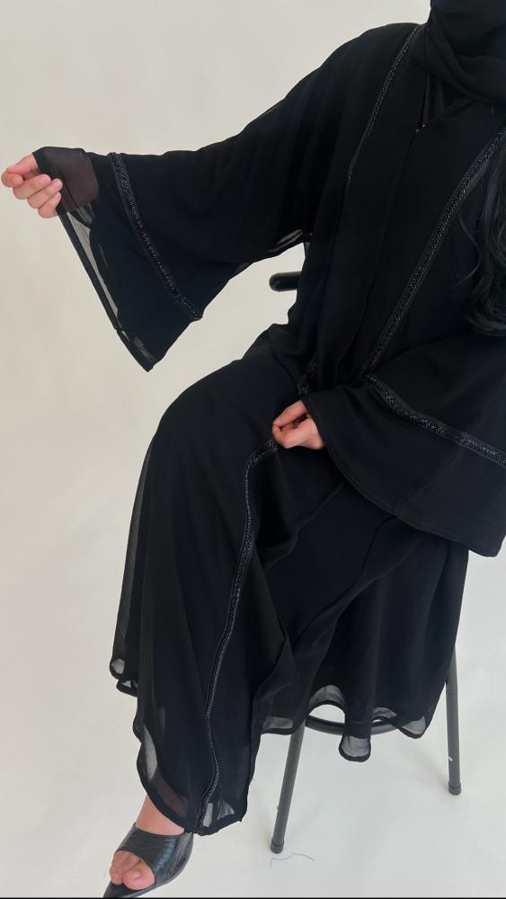 عبايات ديتيلز من متجر أضواء براند