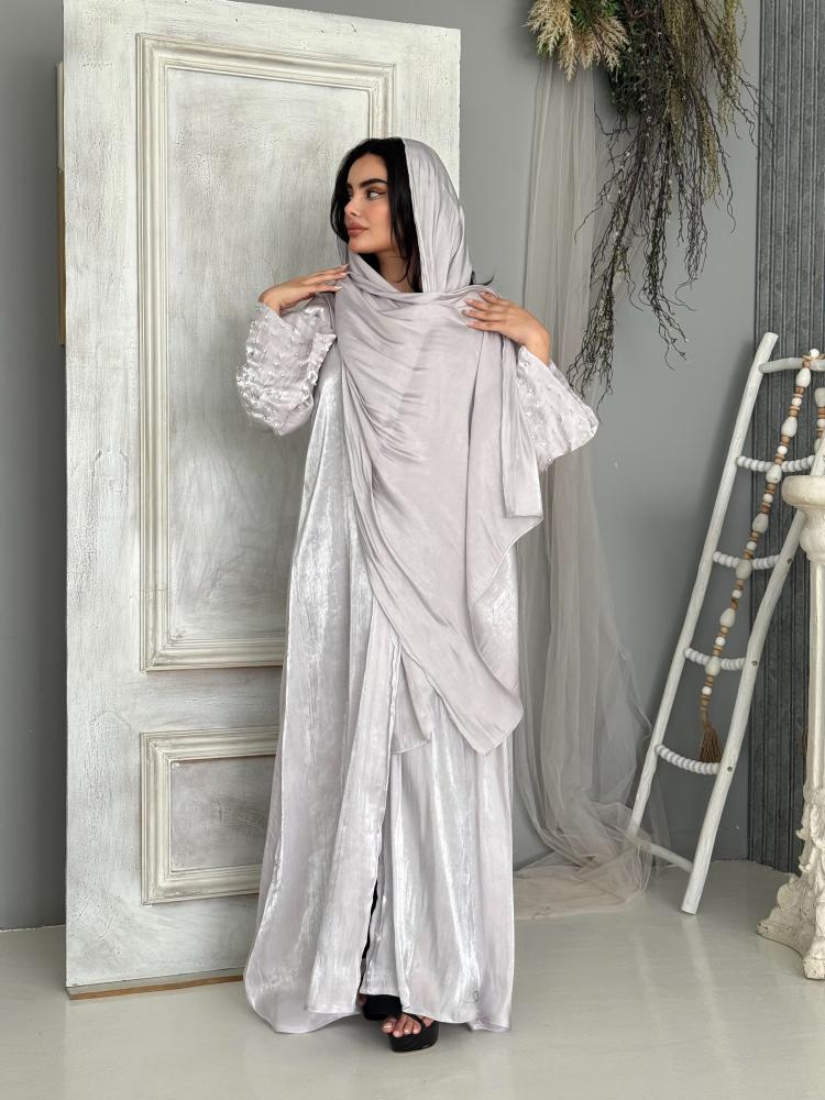 عباية نص كلوش شك يدوي “القمر"