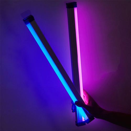 إضاءة LED طويلة