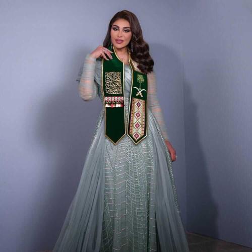 وشاح الفنانه احلام اليوم الوطني السعودي 95