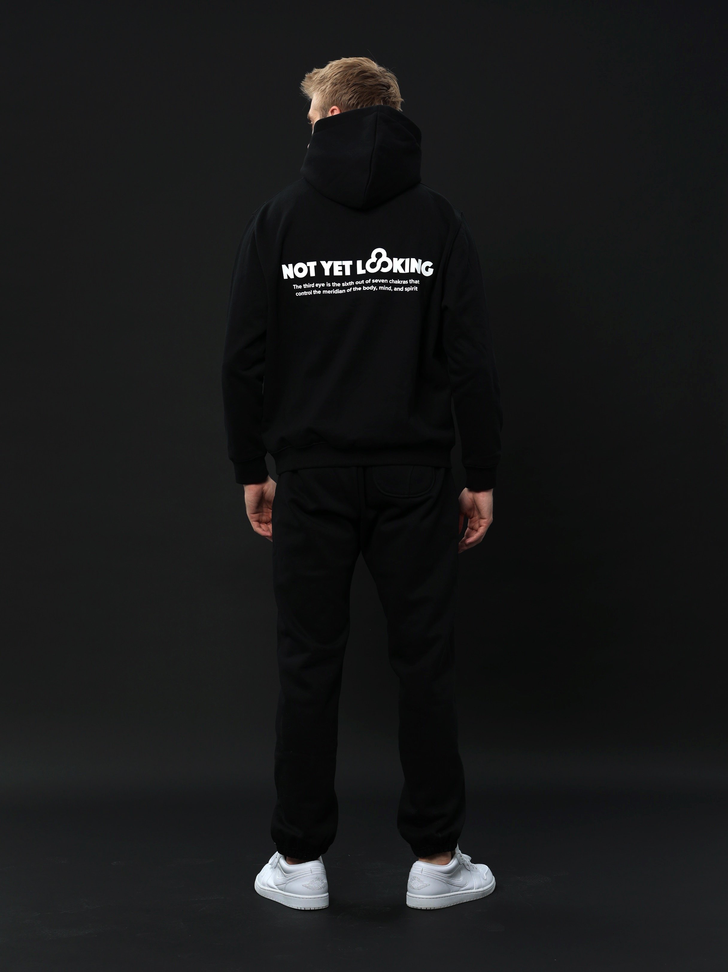 HOODIE BLACK