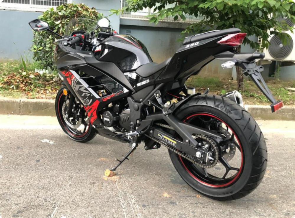 دراجة نارية ريس 250CC موديل 2026 لون اسود/احمر