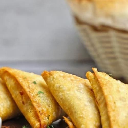 طريقة لف السمبوسة خطوة بخطوة