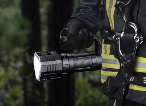 أدوات النجاة في الحالات الطارئة