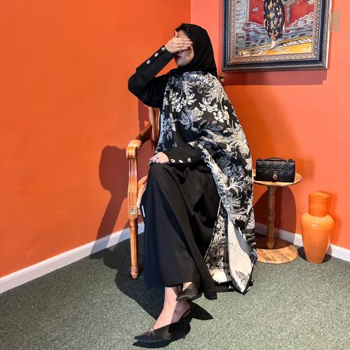 عباية روبين أسود