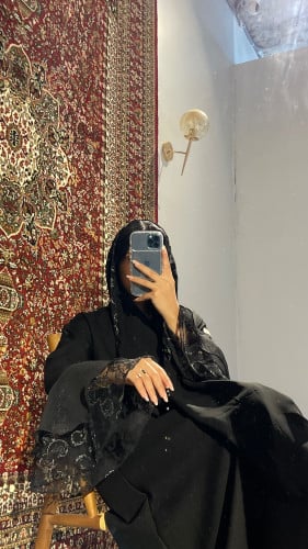 عبايه كتان كم كلوش