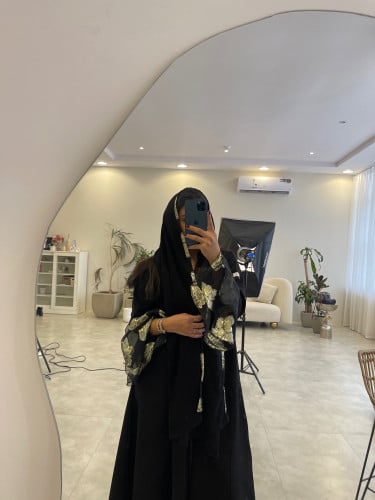 عبايه كتان